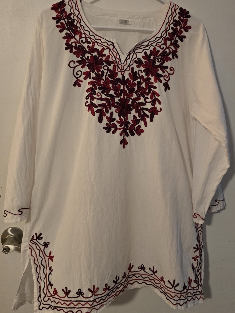 Women's White Tunic with Red Floral Embroidery